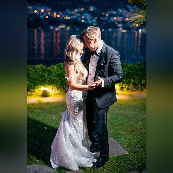 Essence of Australia Wedding Dress - Picture 10 of 10